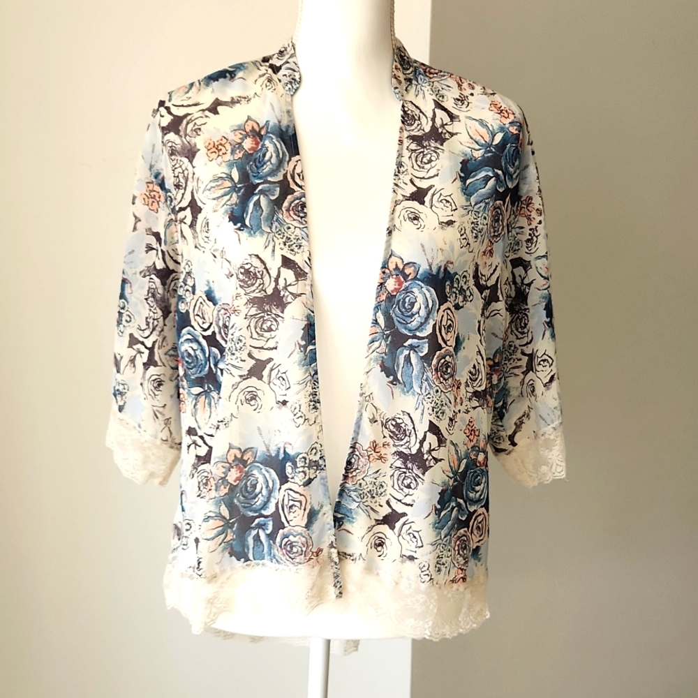 Wild Pearl Cover Up size small